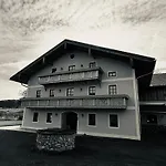 Seeberger Guetl - By 